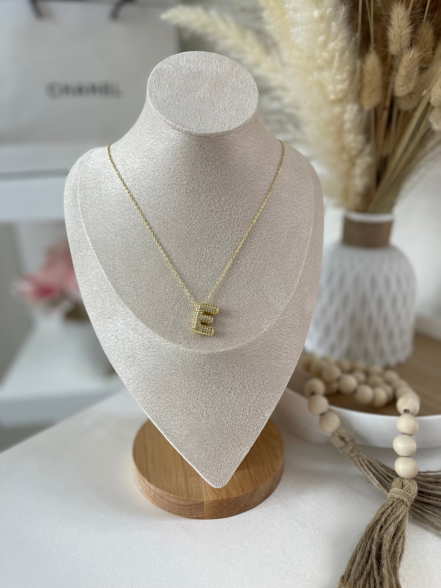 Inicial necklace