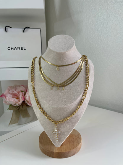 Cruz gold  necklace