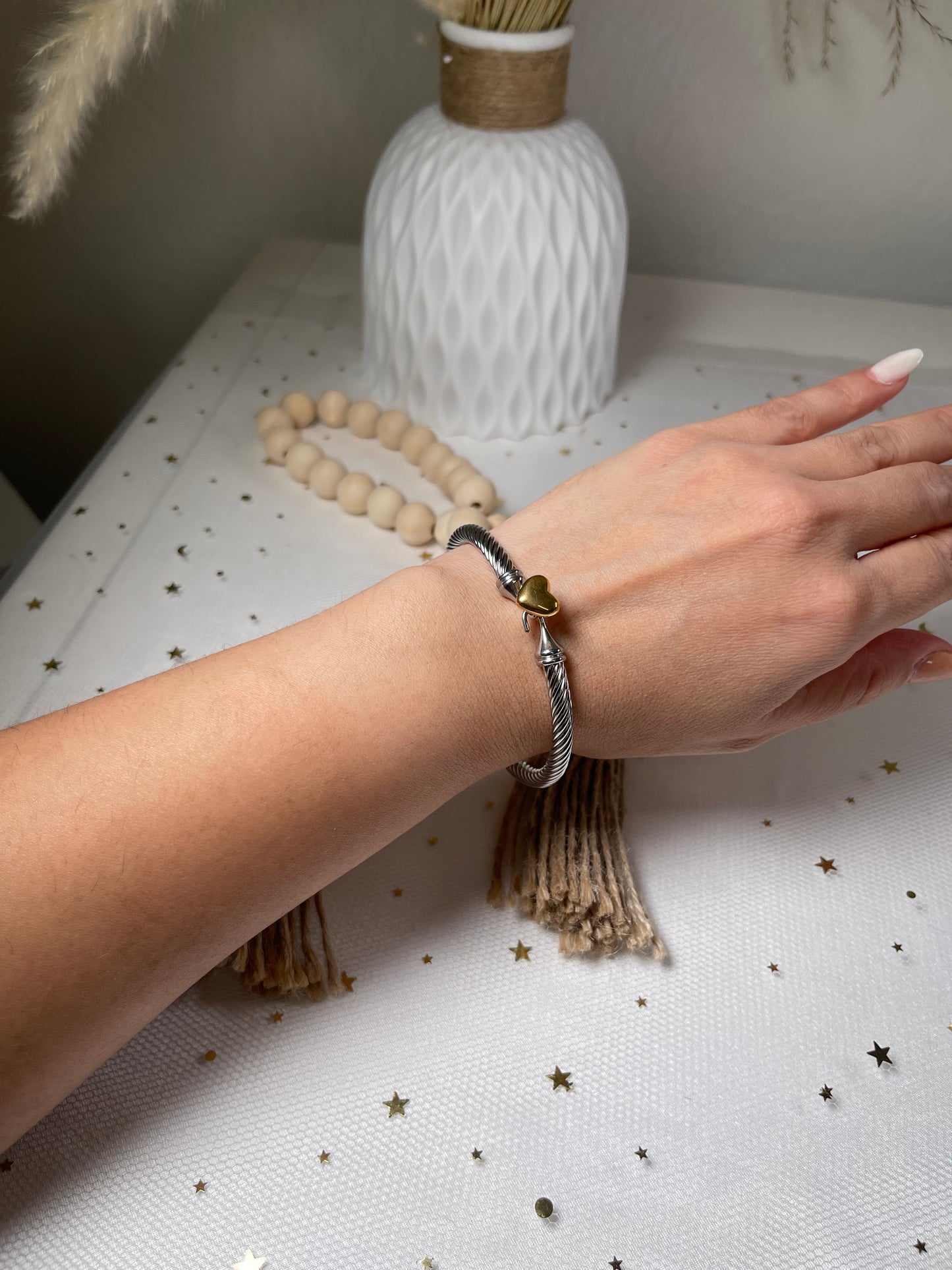 Gold heart bracelet