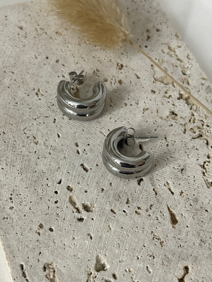 Mini double hoops