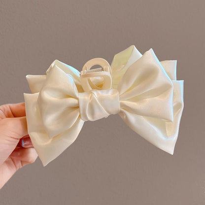 Karla bow clip
