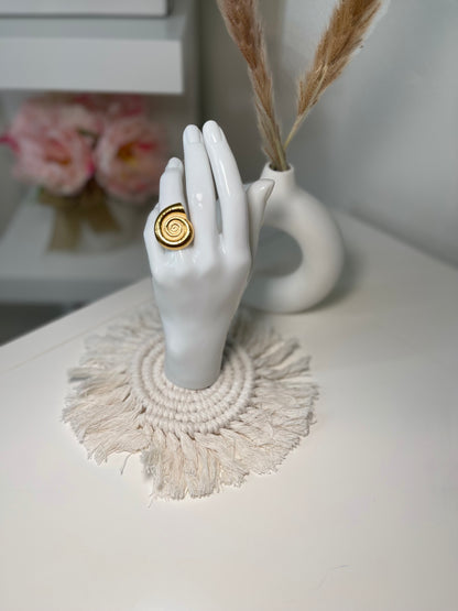 Seashell ring